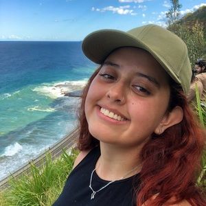 Meet your Posher, Valentina